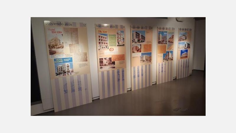 El museo Boca del Calvari reabre hoy sus puertas con la retrospectiva ‘Hoteles del Paraíso’ 
