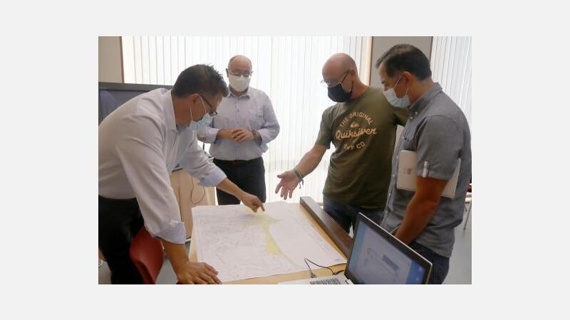 Benidorm crea una Zona de Bajas Emisiones para reducir el tráfico en el Centro y primera línea