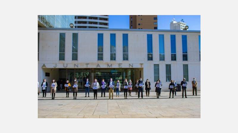 Benidorm conmemora el ‘Día Internacional de la Eliminación de la Violencia contra la Mujer’