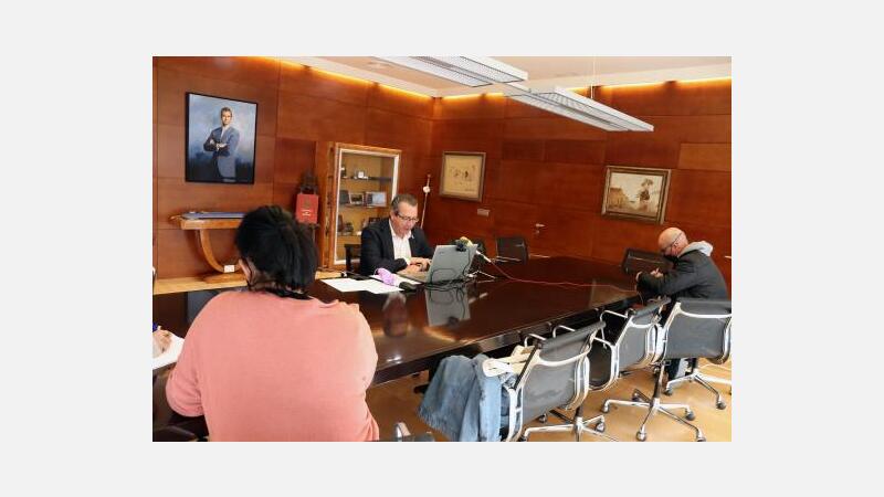 Benidorm inyecta 2 millones al tejido productivo con nuevas ayudas vinculadas al recibo de la basura y al escaparatismo