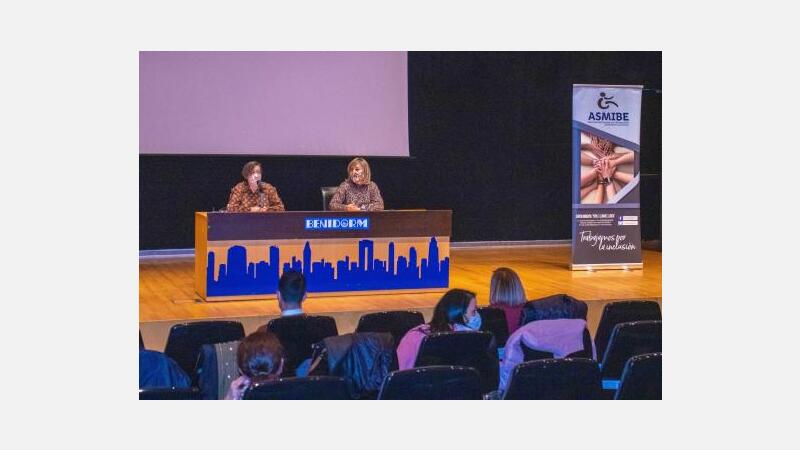 Benidorm conmemora el Día Internacional de las Personas con Discapacidad