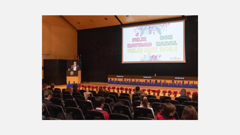 Educación y Cultura entregan los premios del XII Concurso de Postales Navideñas