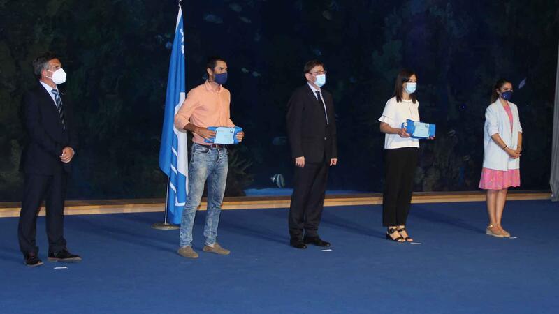 Acto de entrega de las banderas azules a Benidorm.