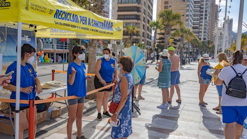 Benidorm se suma a la campaña «Reciclar para ConserMar»