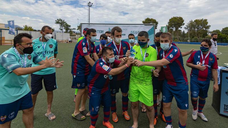El València CF guanya el Costa Blanca Cup Inclusive