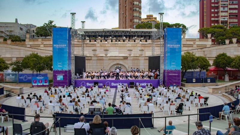 Audición de la Banda Sinfónica de la Unió Musical de Benidorm en los ‘Concerts d’Estiu’