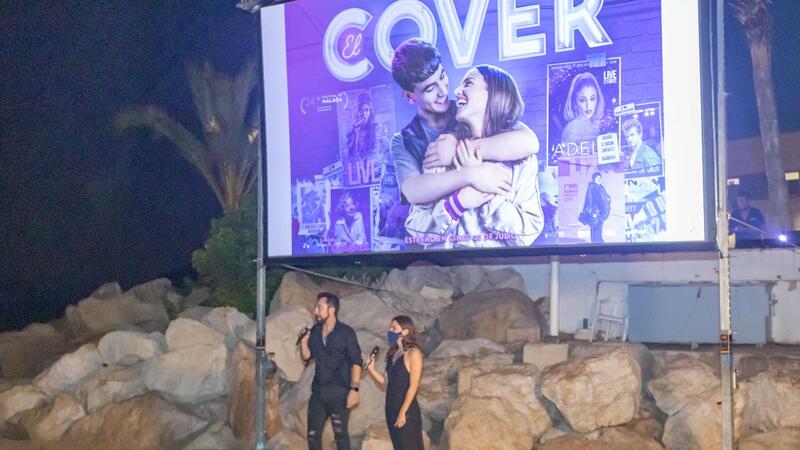 El Cover premieres in Mal Pas