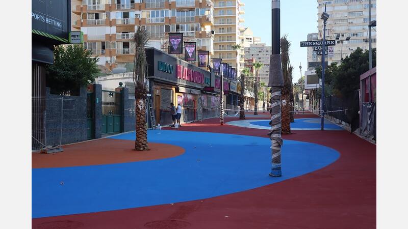 El Ayuntamiento abre dos tramos de la renovada calle Mallorca, ahora íntegramente peatonal