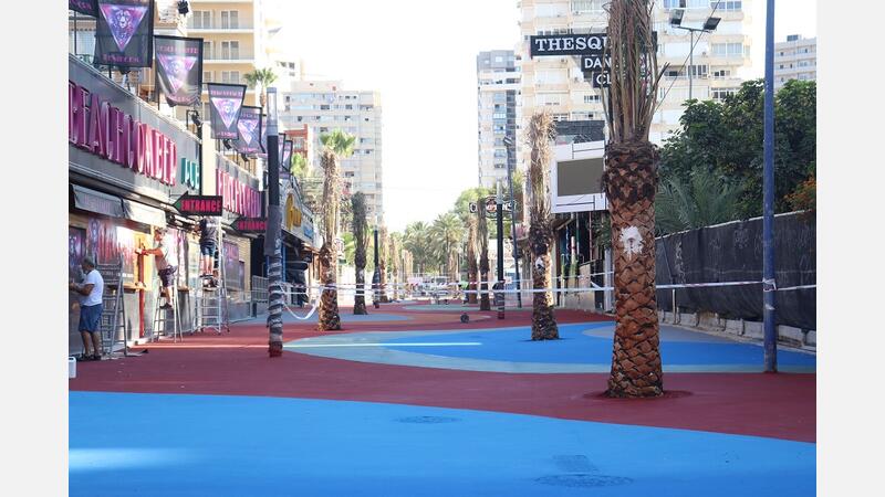 El Ayuntamiento abre dos tramos de la renovada calle Mallorca, ahora íntegramente peatonal