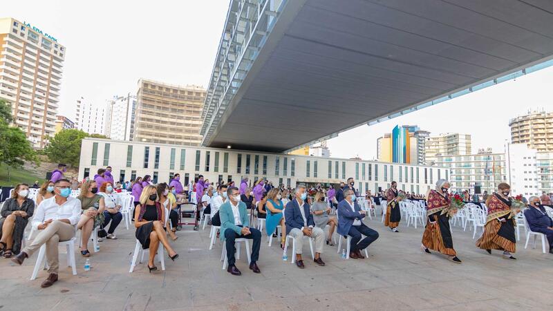La fiesta vuelve a Benidorm tras el paréntesis provocado por la pandemia