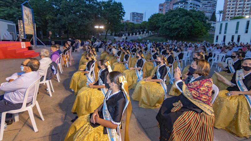 La fiesta vuelve a Benidorm tras el paréntesis provocado por la pandemia