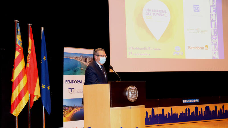 Benidorm praises the quality of its offer on the World Tourism Day with the delivery of SICTED awards