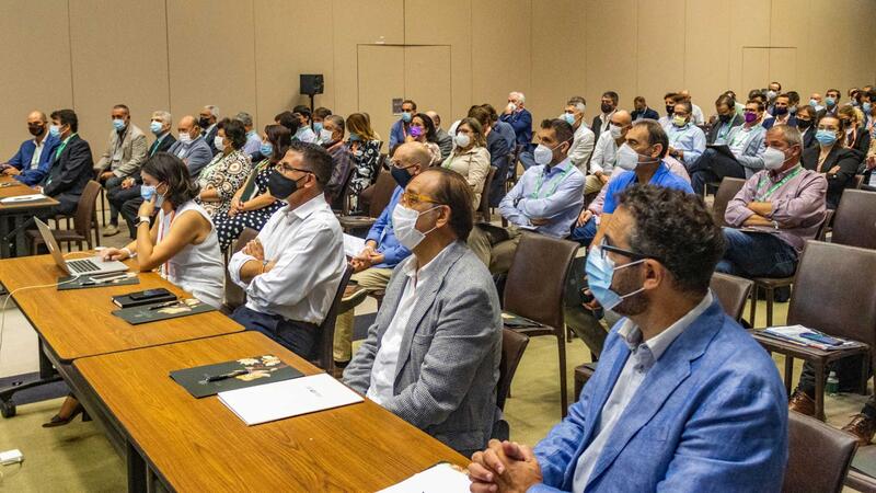 Benidorm acoge el Congreso de FER, en el que participan más de 400 representantes de la industria española del reciclaje