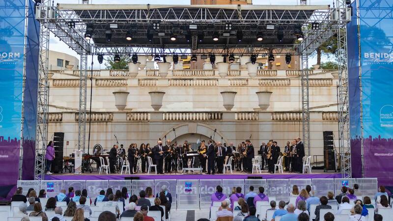 Concierto de música festera en el «Dia de les Penyes»