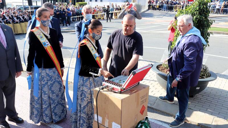 Gran estrena de la primera mascletà de les Festes Majors Patronals