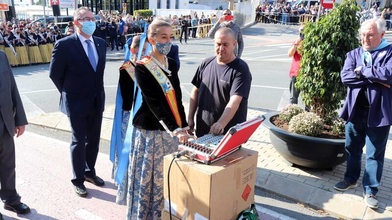 Gran estrena de la primera mascletà de les Festes Majors Patronals