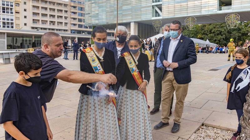 Matí de convivència entre les associacions festeres de Benidorm