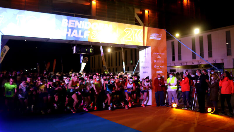 David Magán and Mª Ángeles Magán, winners of Benidorm Half Marathon