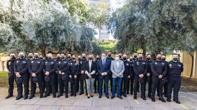 Benidorm incorpora el 1º de enero 24 nuevos agentes a su plantilla de Policía Local