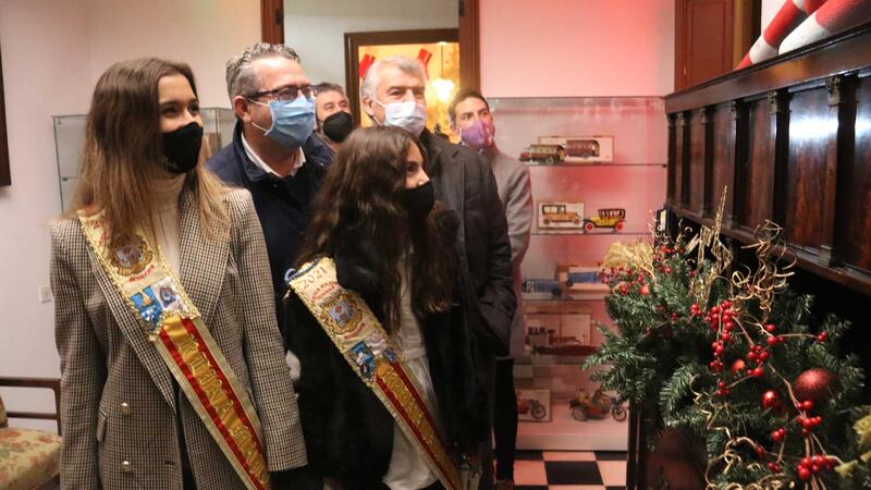 Benidorm inicia Nadal amb Beninadal des de la plaça de Ses Majestats els Reis d