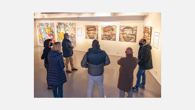 El Boca del Calvari acoge ‘La mirada del otro’, el retrato contemporáneo en la pintura alicantina