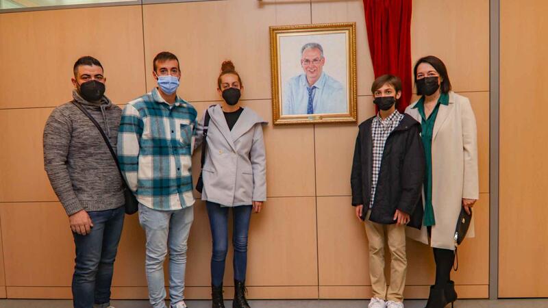 Benidorm dedica un carrer a l