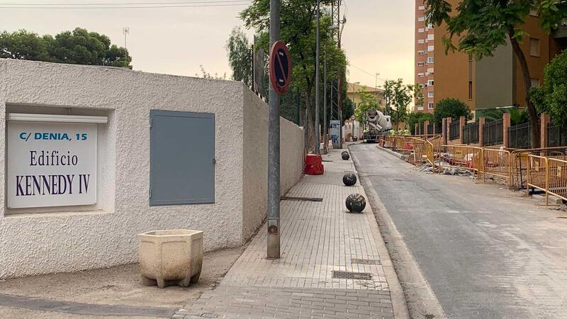 Benidorm finaliza la próxima semana la mejora de la accesibilidad y movilidad en varias vías de Foietes y La Cala