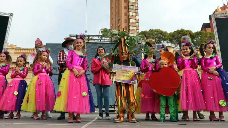 Els més xicotets de Benidorm es bolquen amb el Carnestoltes Infantil