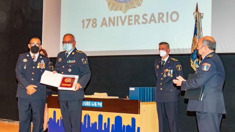 Benidorm commemorates the 178th anniversary of its Local Police
