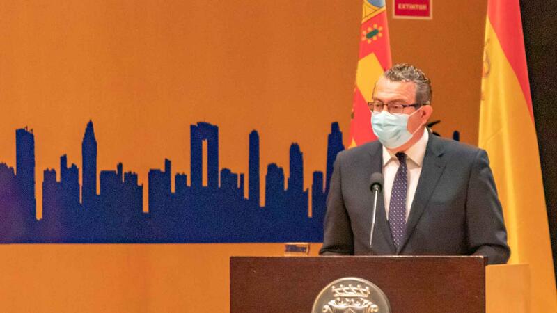 Benidorm commemorates the 178th anniversary of its Local Police
