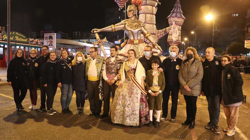 La Cremà posa el punt final a unes Falles de Benidorm que s