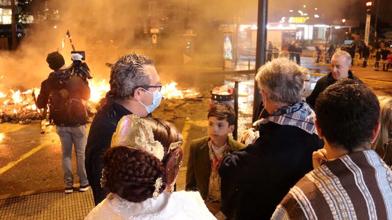 La Cremà posa el punt final a unes Falles de Benidorm que s