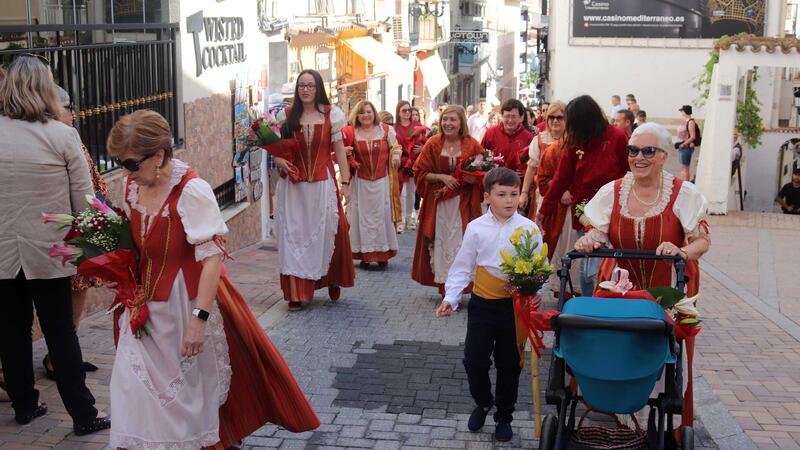 Benidorm celebra de nuevo la Festa de la Creu tras dos años sin hacerlo por la pandemia