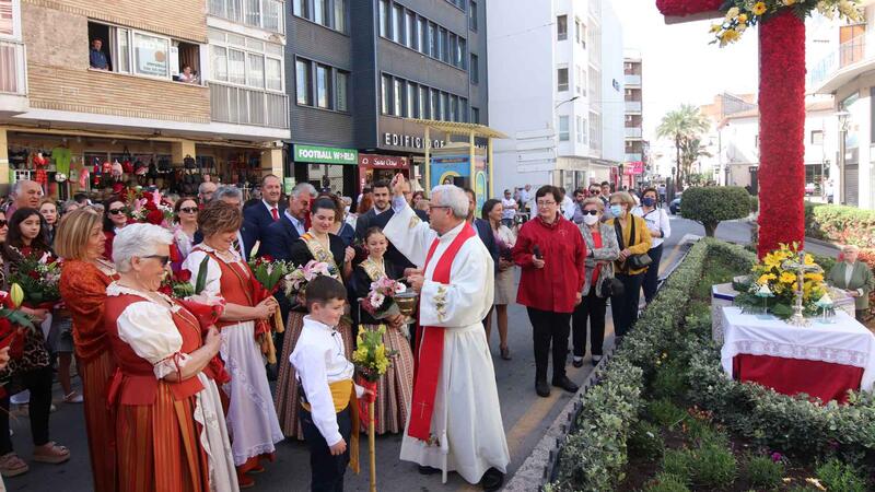 Benidorm celebra de nuevo la Festa de la Creu tras dos años sin hacerlo por la pandemia