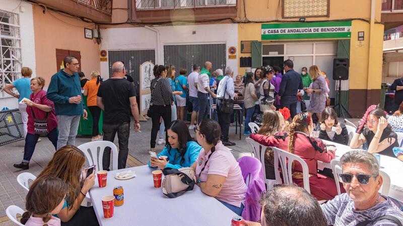 The Cruz de Mayo returns to Benidorm with La Casa de Andalucía