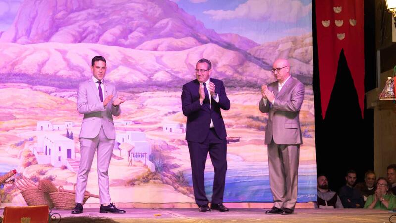 Benidorm claims its roots with the representation of the granting of the Town Charter
