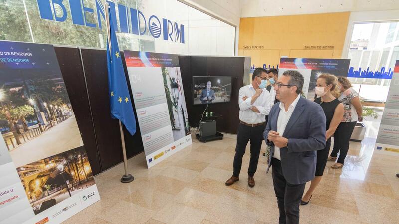 Benidorm renews 2,700 points of light in the central area to improve the energy efficiency of its public lighting