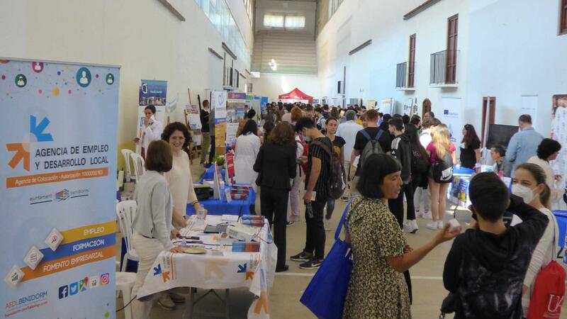 Benidorm celebra una nueva edición de la Feria Educativa para informar a los jóvenes sobre la oferta formativa