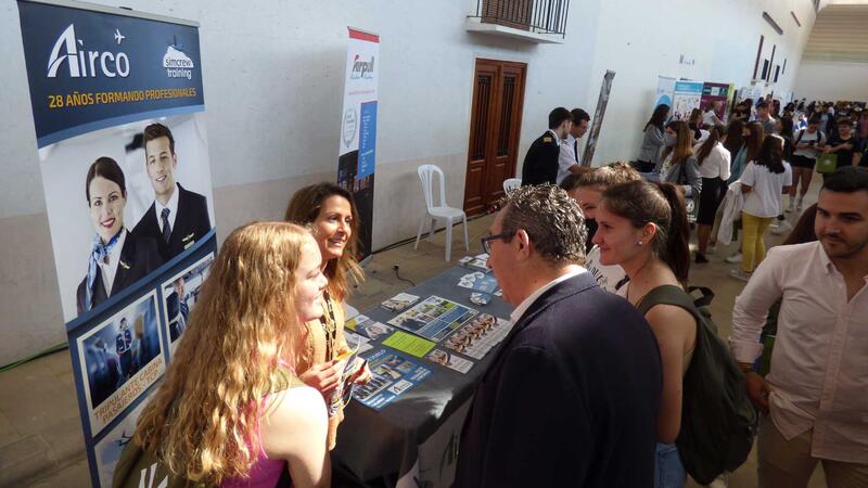 Benidorm celebra una nueva edición de la Feria Educativa para informar a los jóvenes sobre la oferta formativa