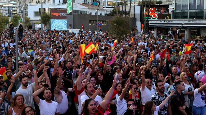 Benidorm gives all its support to Chanel and Eurovision contest