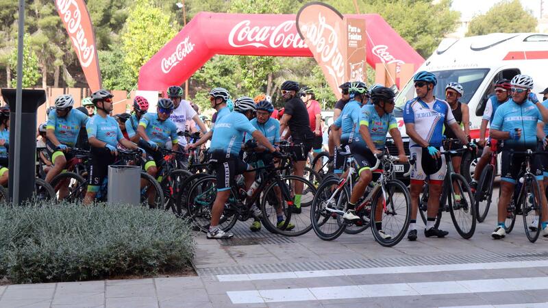 Más de medio millar de personas celebran en Benidorm el ‘Día de la Bicicleta para todos’