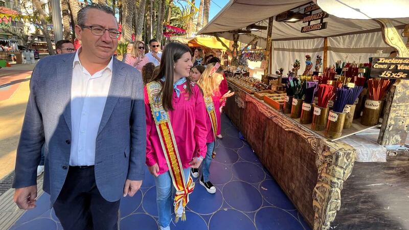 The medieval market takes over Elche Park with crafts, parades and good food