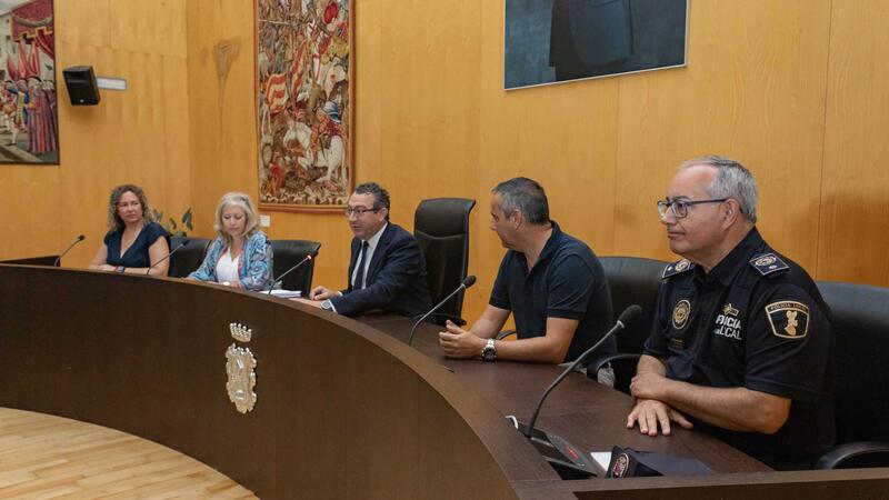 Benidorm incorpora 12 nous agents interins a la Policia Local