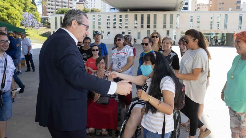 El Grup Social ONCE presenta a Benidorm tecnologies per a facilitar la integració