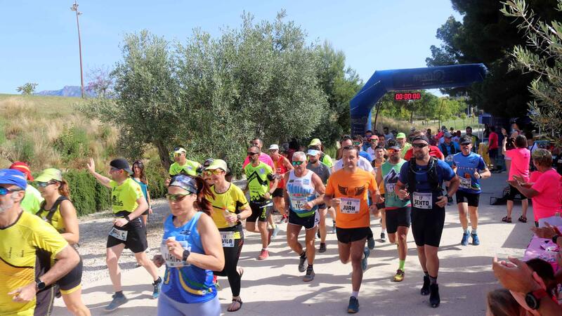 Al voltant de 300 participants en la sisena edició del trail solidari 