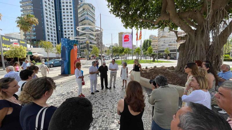 Les escultures de Cristóbal Gabarrón i el seu missatge de "convivència pacífica" estaran a Benidorm fins a finals de gener