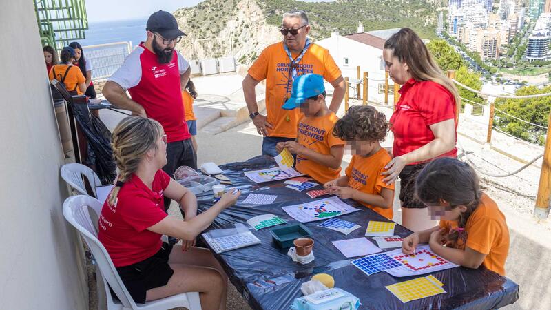 Taller de ceràmica romana per a xiquets en el 