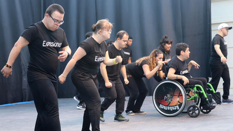 Gran éxito del XVIII Festival Benéfico de Convivencia de Asmibe