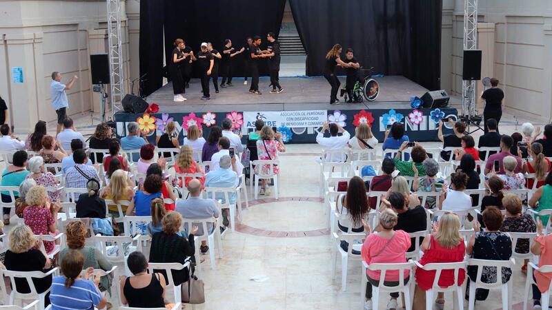 Gran éxito del XVIII Festival Benéfico de Convivencia de Asmibe