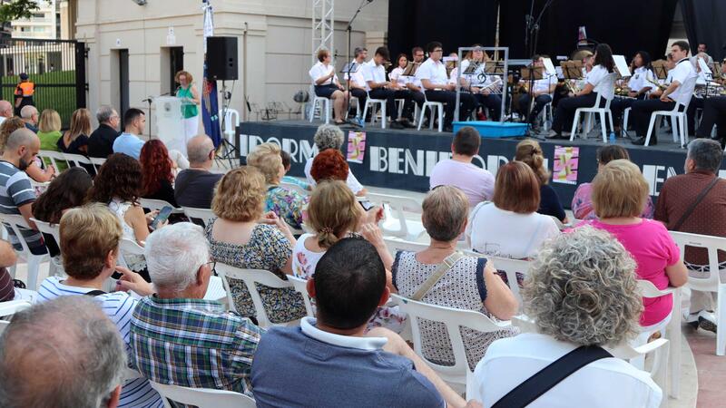 The Societat Musical La Nova and the Societat Recreativa Musical d